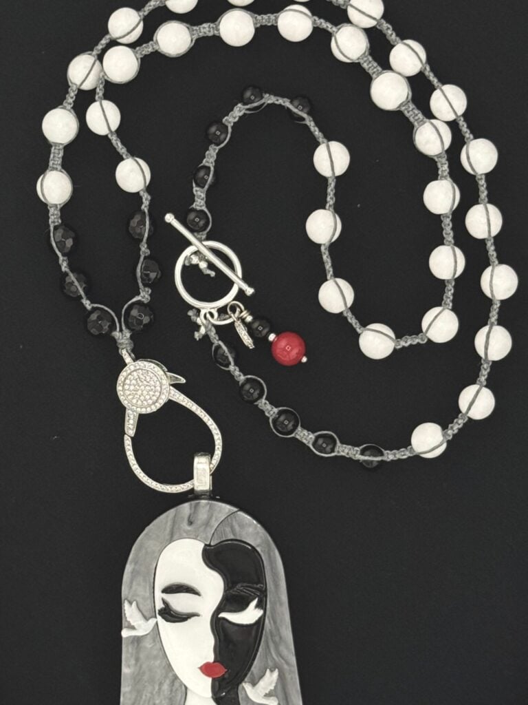 Une Belle Femme Necklace Feminine by Nature